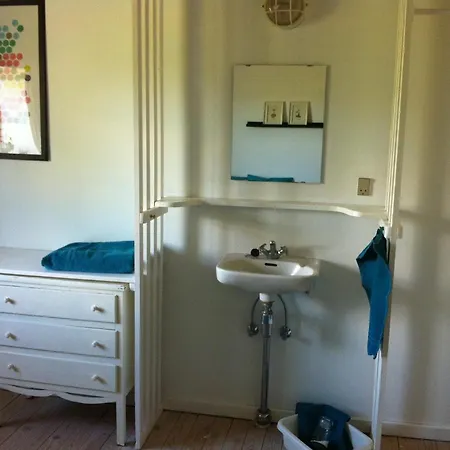 Bed & Breakfast Praestogaard Præstø