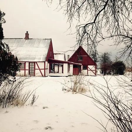 Bed & Breakfast Praestogaard *