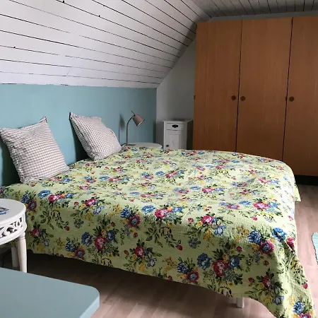 Bed & Breakfast Praestogaard Præstø