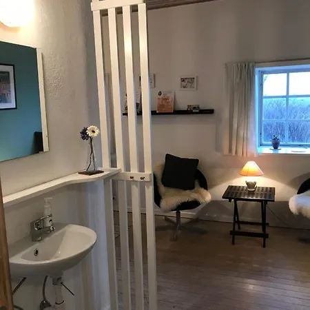 Praestogaard Bed & Breakfast *