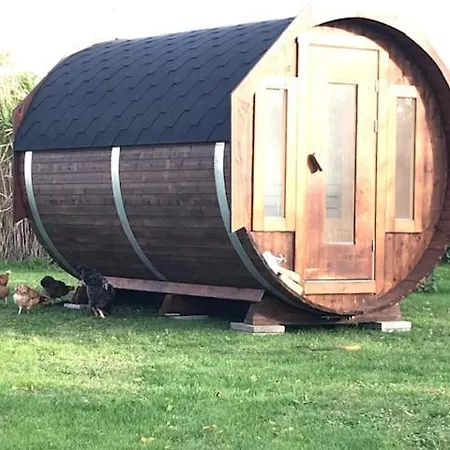 Bed & Breakfast Praestogaard Præstø