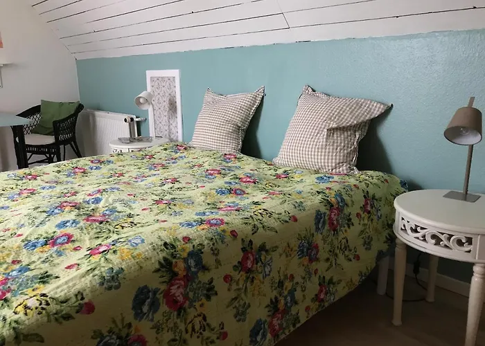 Bed & Breakfast Praestogaard *